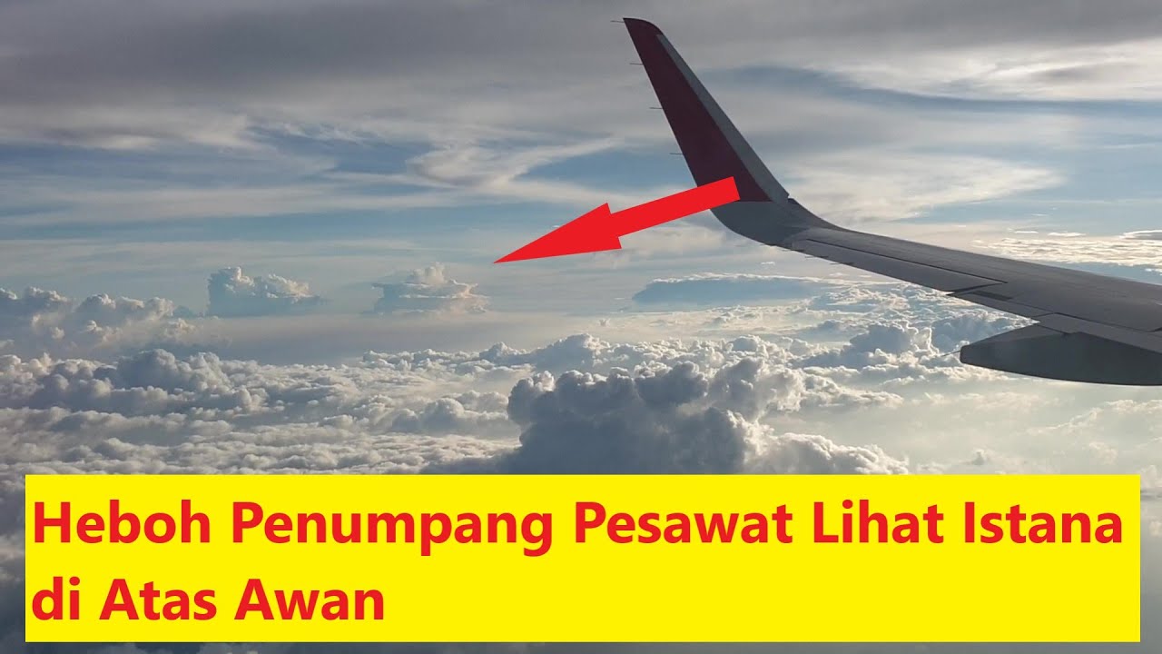 Detail Gambar Pesawat Di Atas Awan Nomer 44