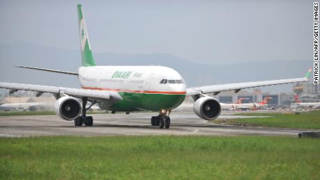 Detail Gambar Pesawat Eva Air Nomer 31