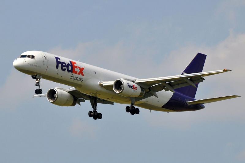 Detail Gambar Pesawat Fedex Nomer 18