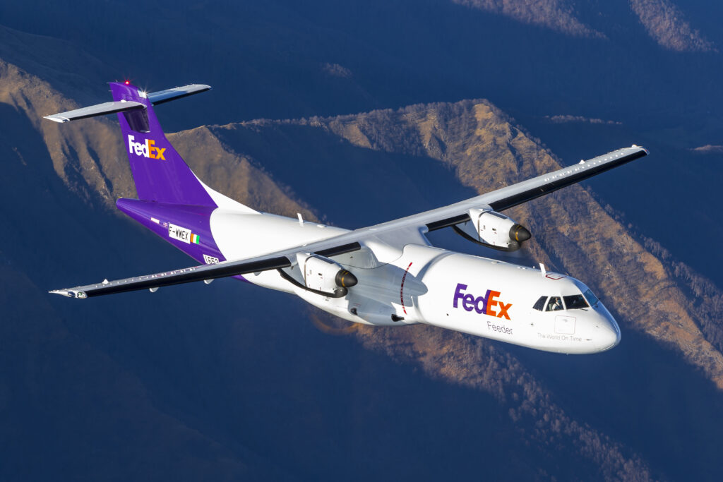 Detail Gambar Pesawat Fedex Nomer 24