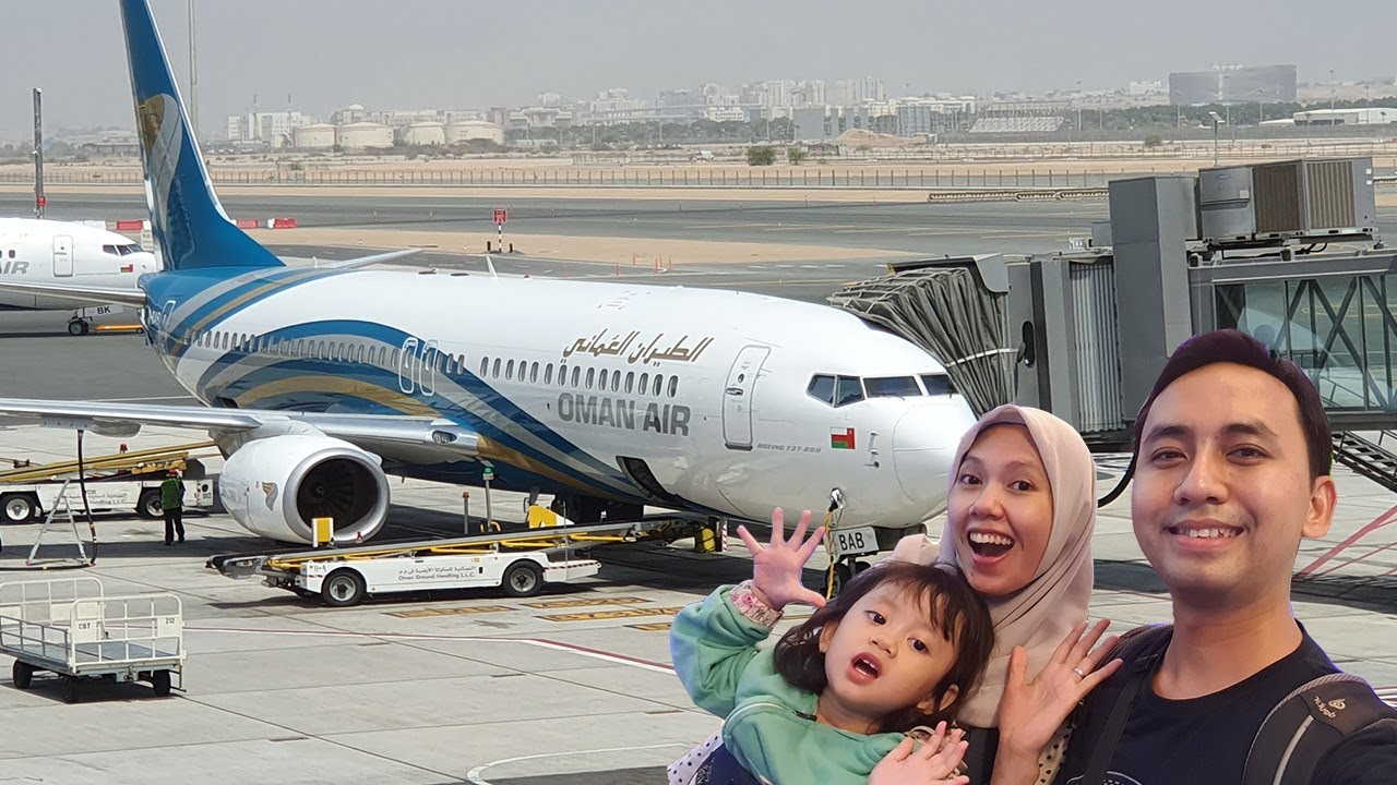 Detail Gambar Pesawat Oman Air Nomer 42