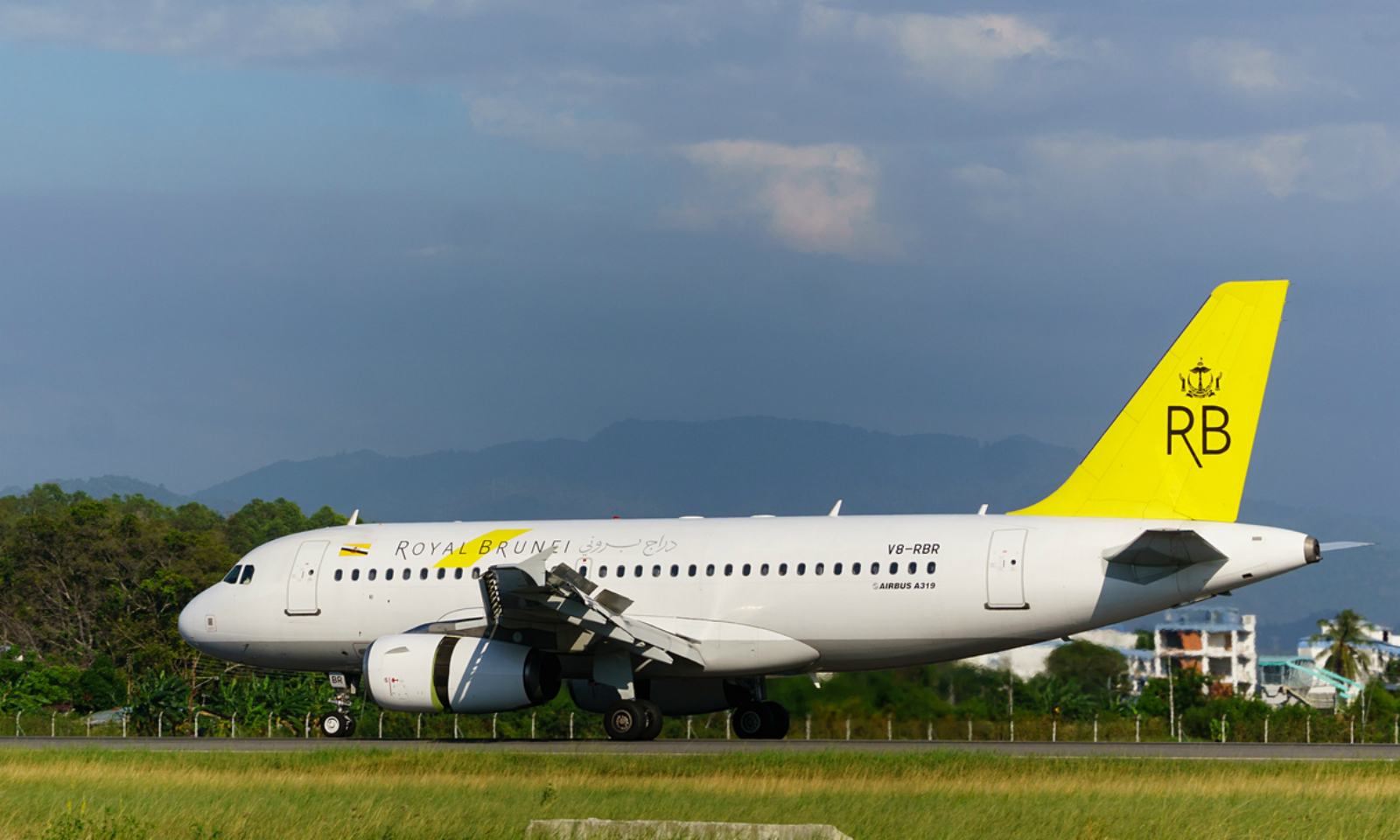 Gambar Pesawat Royal Brunei Airlines - KibrisPDR