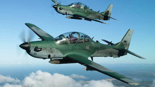 Detail Gambar Pesawat Super Tucano Nomer 4