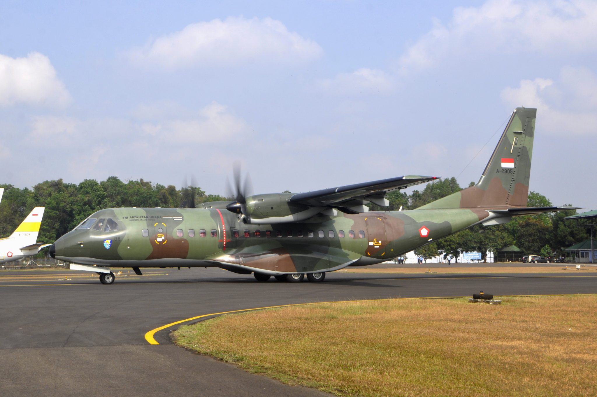 Detail Gambar Pesawat Tentara Indonesia Nomer 10