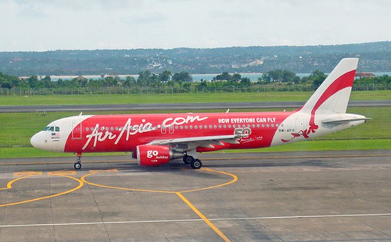 Detail Gambar Pesawat Terbang Air Asia Nomer 26