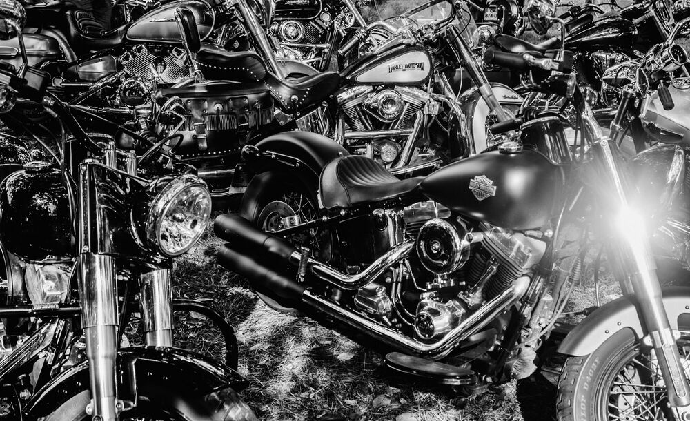 Detail Gambar Photographer Gambar Motor Harley Photogrphy Nomer 2