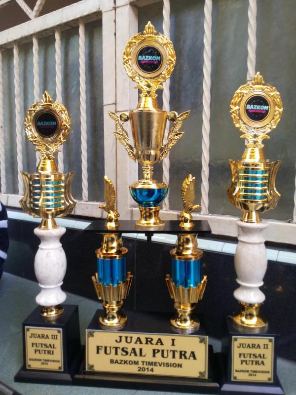 Detail Gambar Piala Futsal Nomer 16