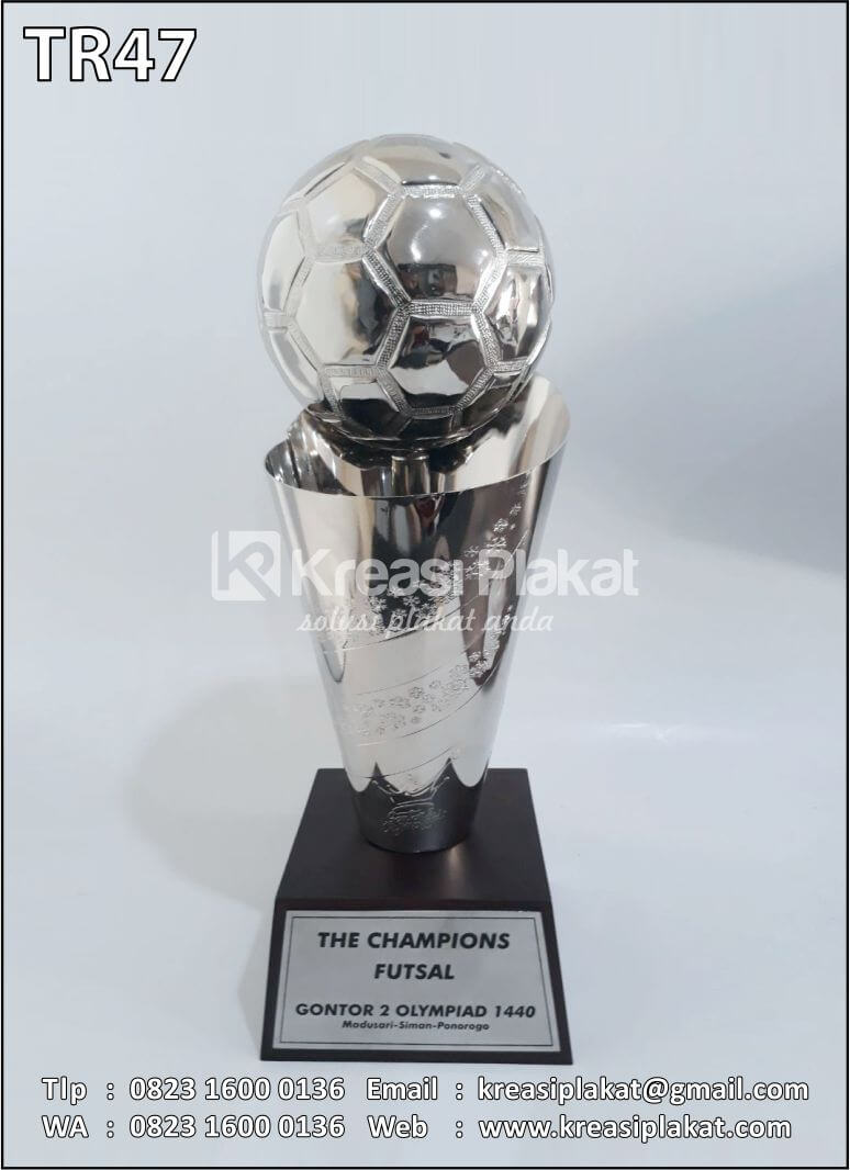 Detail Gambar Piala Futsal Nomer 18