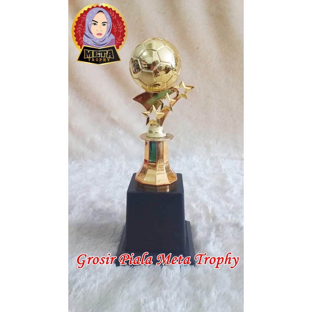 Detail Gambar Piala Juara 1 Nomer 37