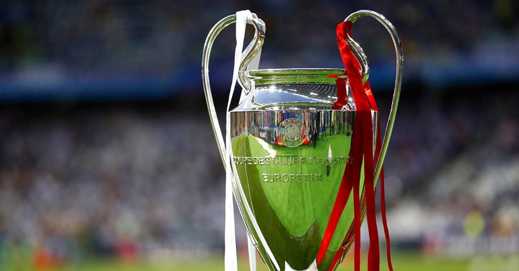 Detail Gambar Piala Liga Champions Nomer 34