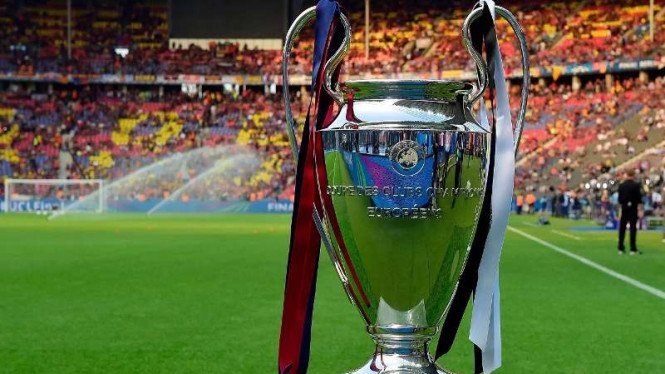 Detail Gambar Piala Liga Champions Nomer 35