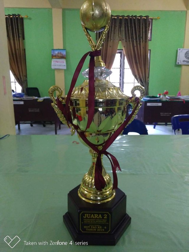 Detail Gambar Piala Volly Ball Nomer 5