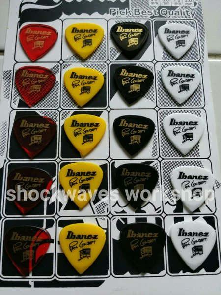 Detail Gambar Pick Gitar Nomer 30