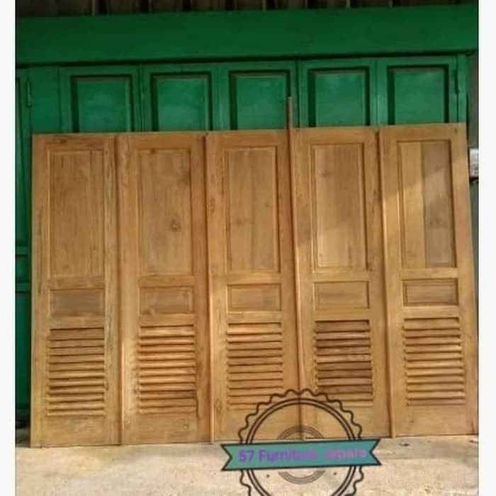 Detail Gambar Pintu Garasi Dari Kayu Nomer 8