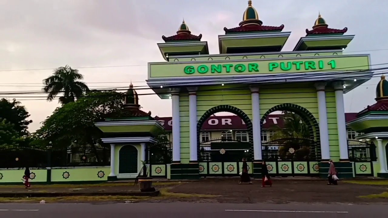 Detail Gambar Pintu Gerbang Pondok Pesantren Nomer 44