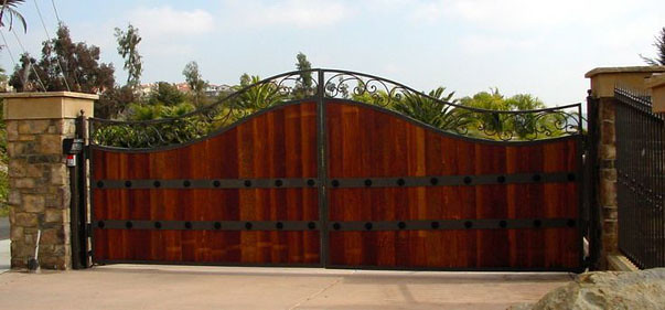 Detail Gambar Pintu Gerbang Rumah Nomer 9