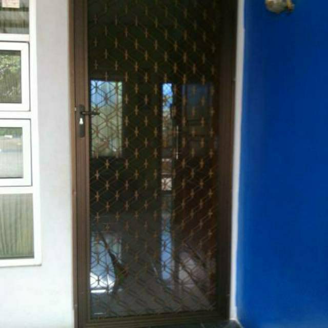 Detail Gambar Pintu Kawat Nyamuk Nomer 22