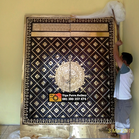 Detail Gambar Pintu Masjid Nabawi Nomer 42