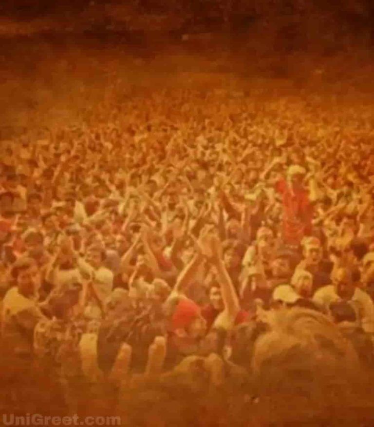 Detail Crowd Background For Editing Nomer 2