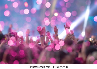 Detail Crowd Background For Editing Nomer 17