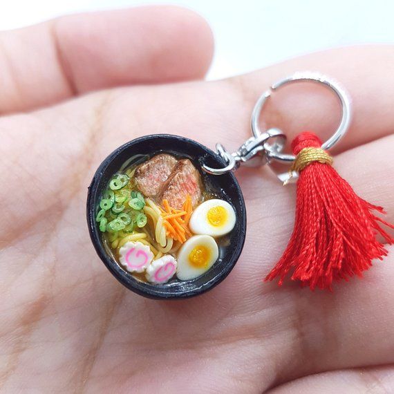 Detail Cup Noodle Keychain Nomer 51