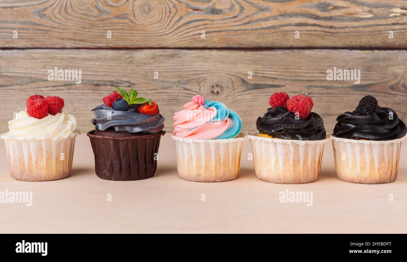 Detail Cupcake Dapur Cokelat Nomer 35