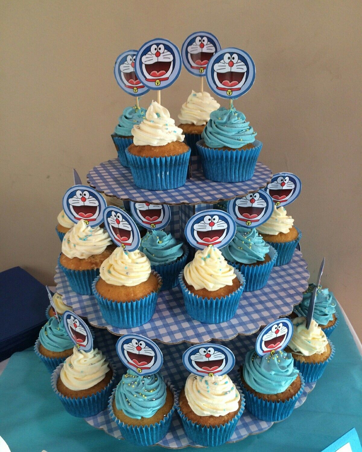 Detail Cupcake Gambar Doraemon Nomer 18