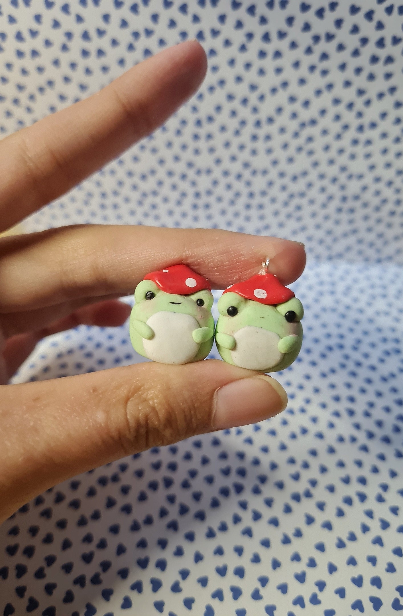 Detail Cute Frog With Mushroom Hat Nomer 24