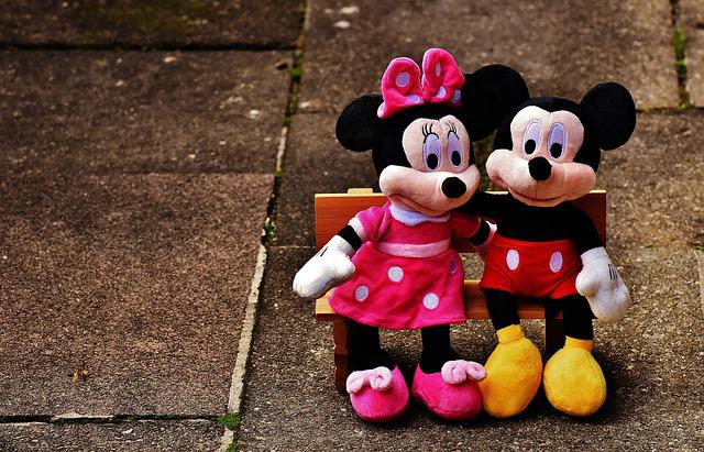 Detail Cute Minnie And Mickey Mouse Pictures Nomer 33