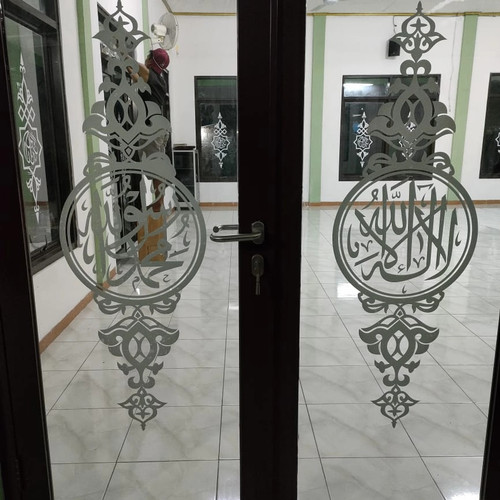 Detail Cutting Sticker Kaca Rumah Nomer 31