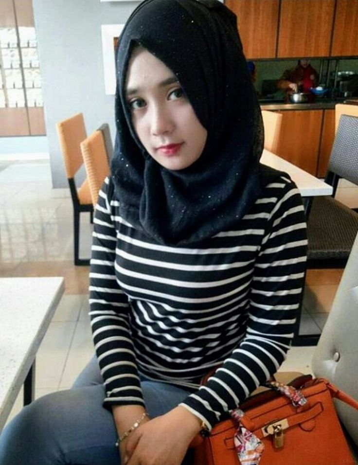 Detail Cwe Cantik Berjilbab Nomer 32