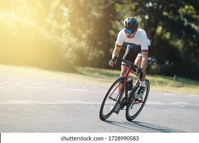 Detail Cyclist Images Free Nomer 28