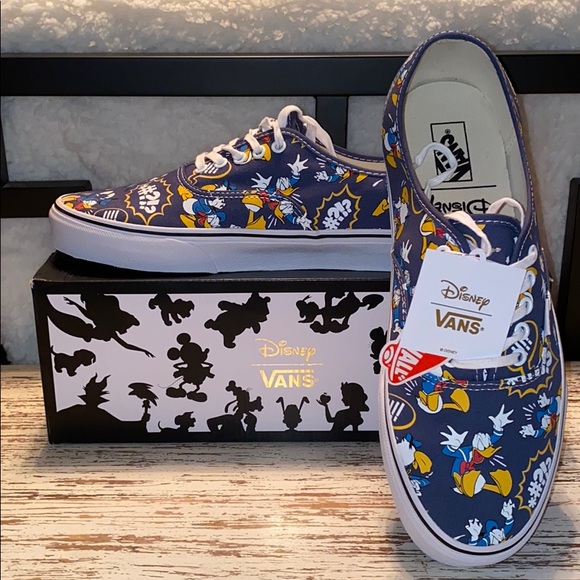 Detail Daffy Duck Vans Nomer 24
