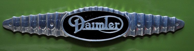 Detail Daimler Benz Logo Nomer 21