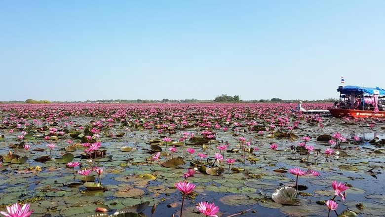 Detail Danau Di Thailand Nomer 35