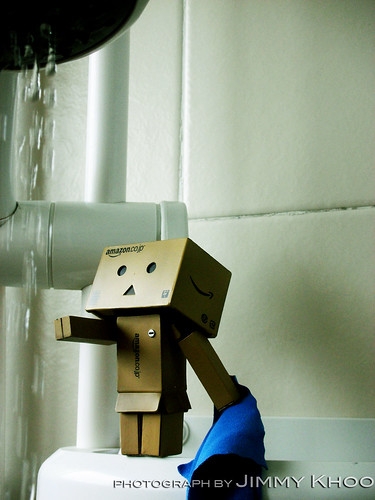 Detail Danbo Gantung Diri Nomer 16