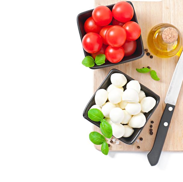 Detail Italienische Vorspeise Tomaten Mozzarella Nomer 8