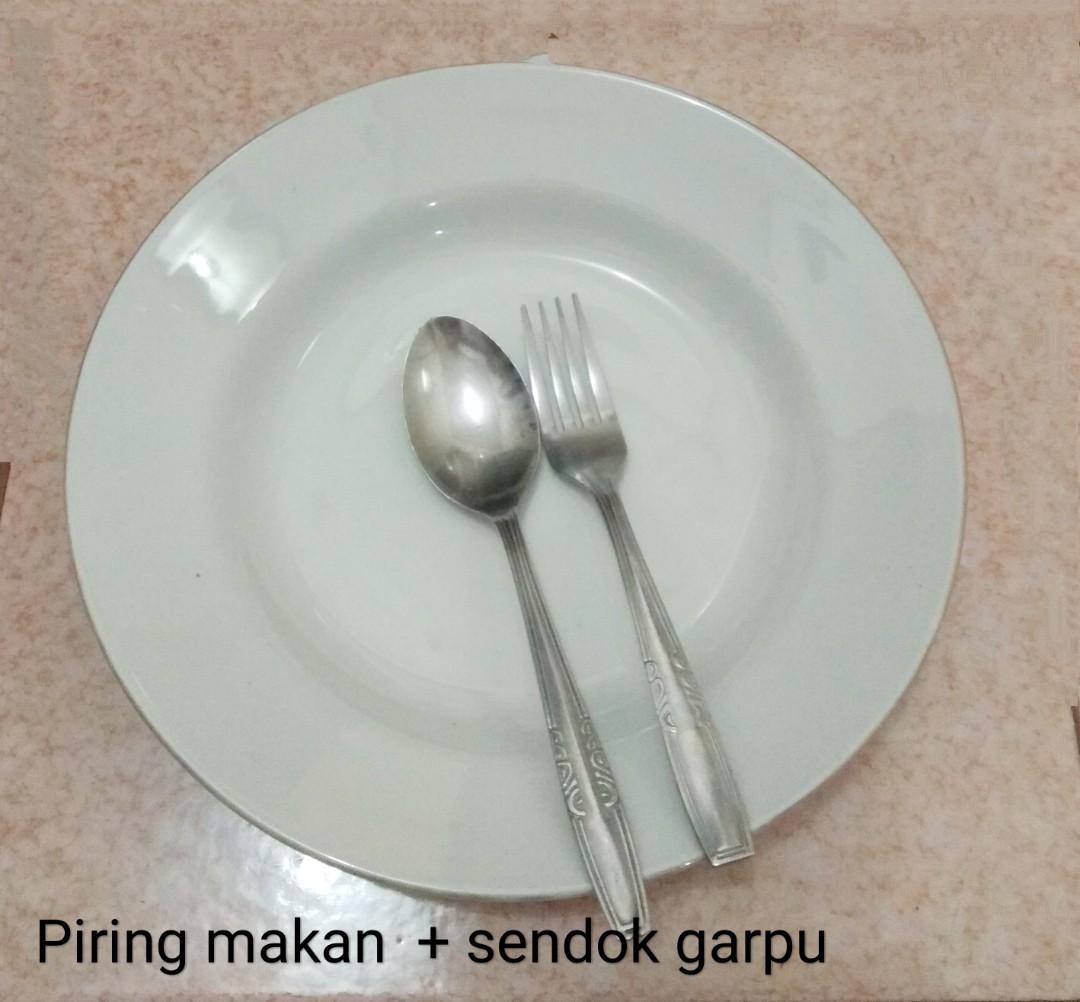 Detail Gambar Piring Sendok Garpu Nomer 21