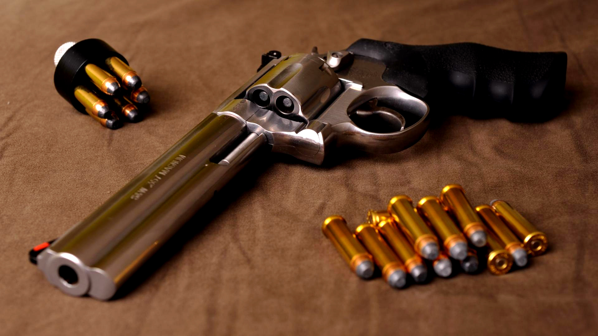 Detail Gambar Pistol Keren Wallpaper Nomer 24