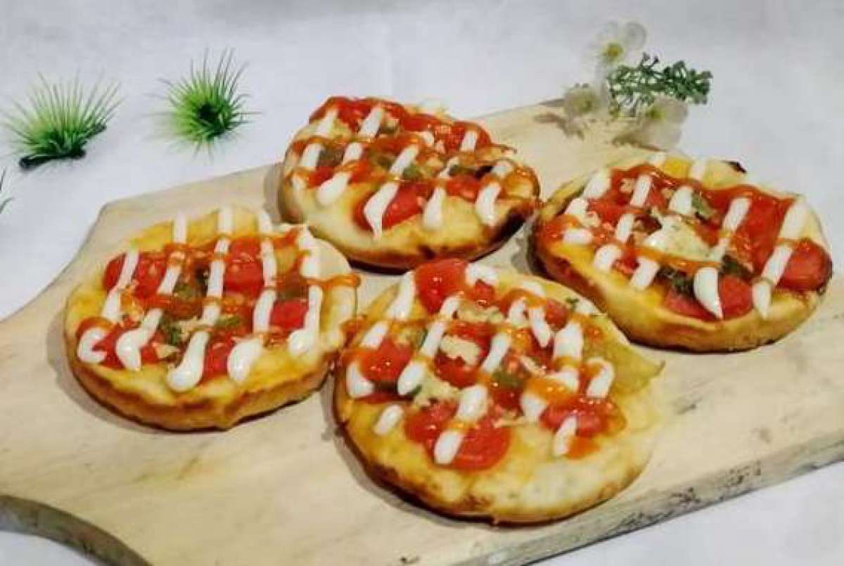 Detail Gambar Pizza Mini Rumahan Nomer 2