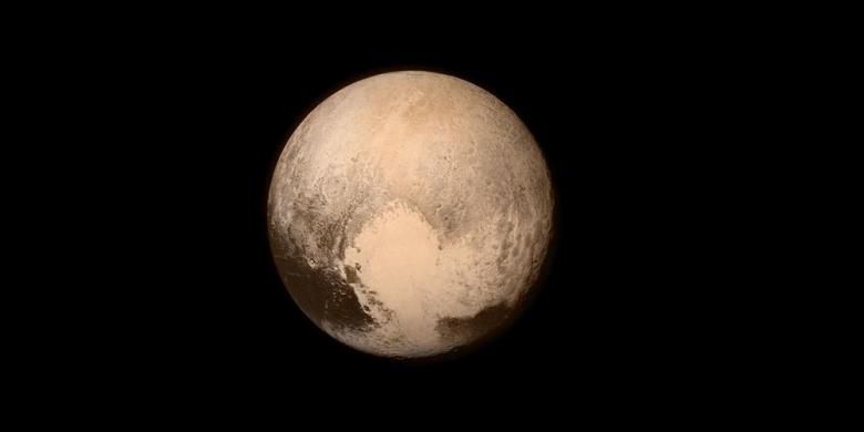 Detail Gambar Planet Pluto Asli Nomer 11