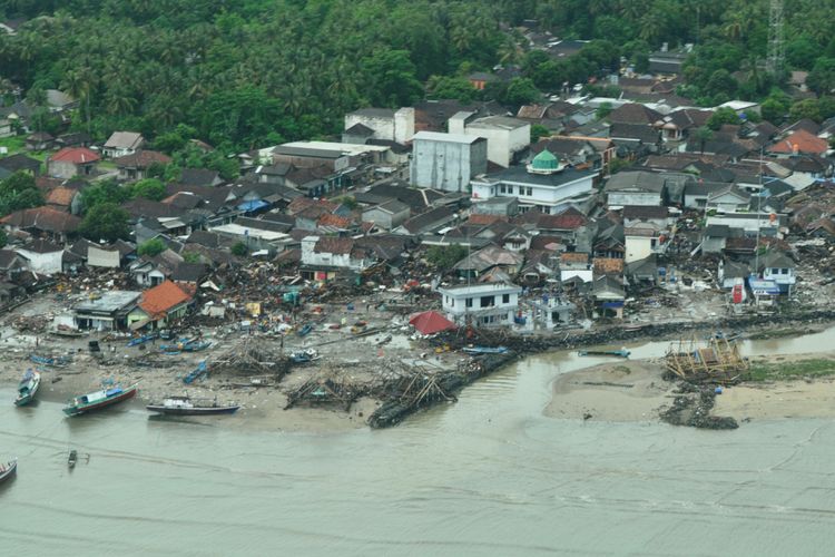 Detail Gambar Png Korban Tsunami Banten 2018 Nomer 10