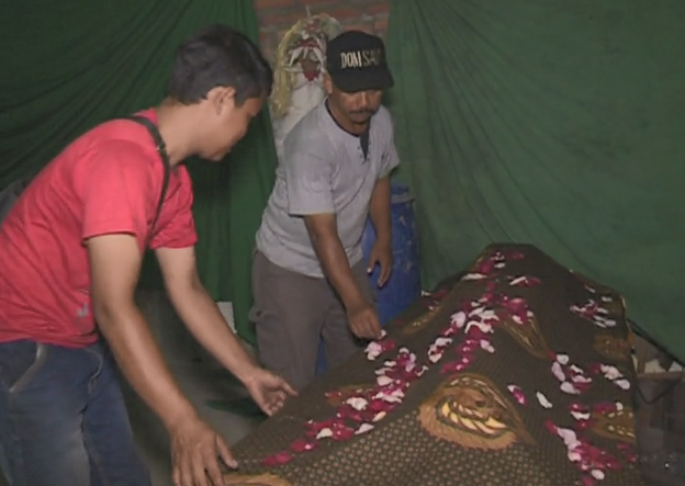 Detail Gambar Pocong Yang Menyeramkan Nomer 49