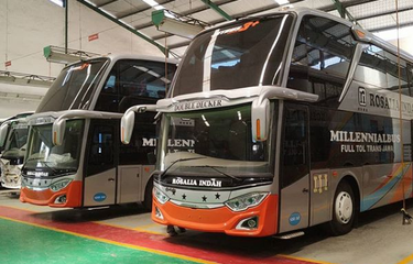 Detail Gambar Pola Face Belakang Jetbus Design Bus Karoseri Adiputro Nomer 13