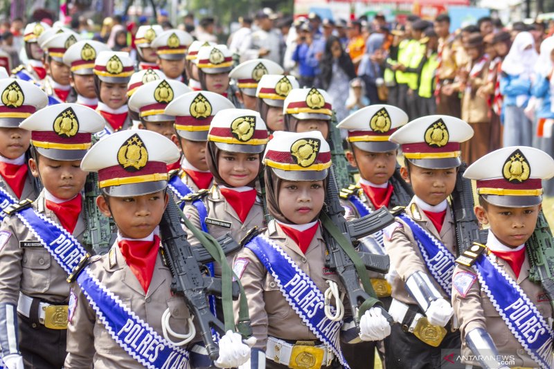 Detail Gambar Polisi Cilik Nomer 4