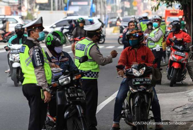 Detail Gambar Polisi Nilang Nomer 10