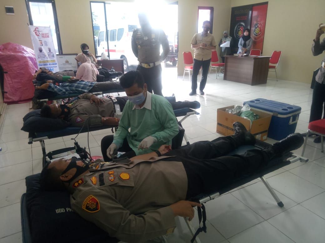 Detail Gambar Polres Donor Darah Nomer 6