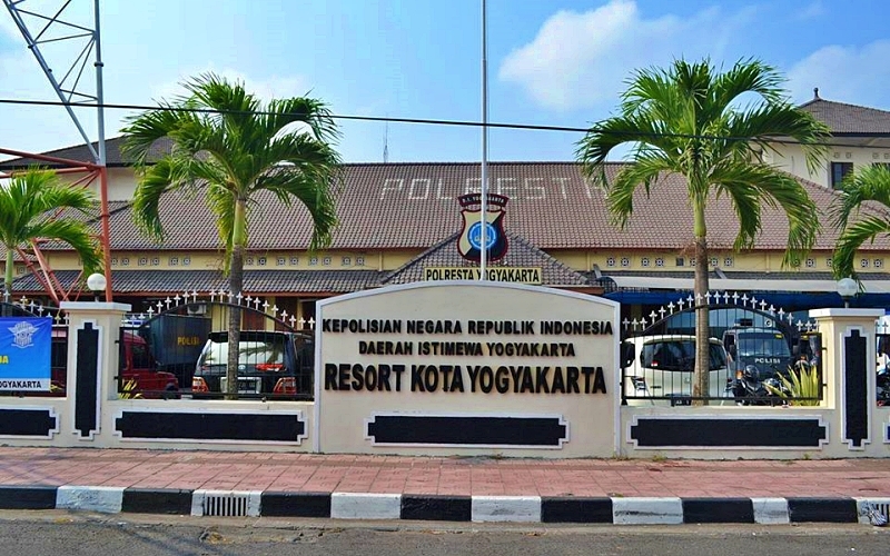 Detail Gambar Pos Polisi Nomer 49