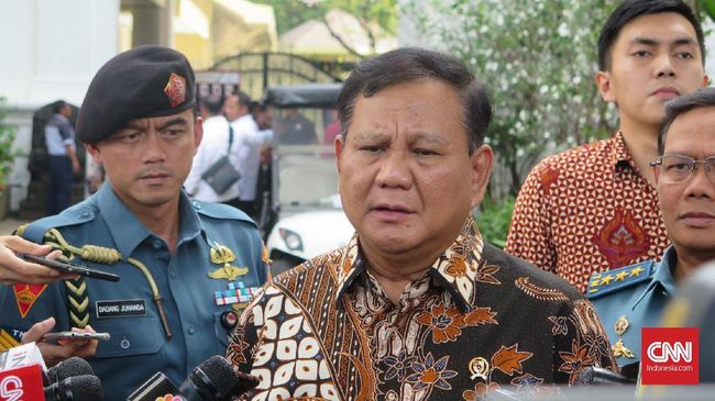 Detail Gambar Prabowo Pakai Seragam Militer Nomer 42