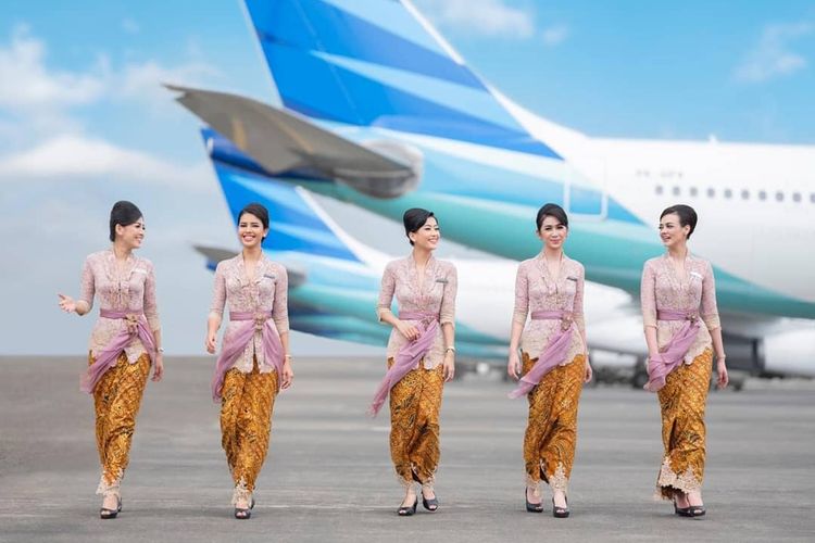 Gambar Pramugari Garuda Indonesia - KibrisPDR